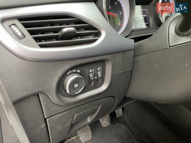 Белый Опель Астра, объемом двигателя 1.6 л и пробегом 221 тыс. км за 10600 $, фото 33 на Automoto.ua