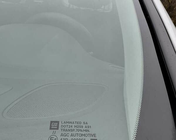 Белый Опель Астра, объемом двигателя 1.6 л и пробегом 223 тыс. км за 11000 $, фото 87 на Automoto.ua