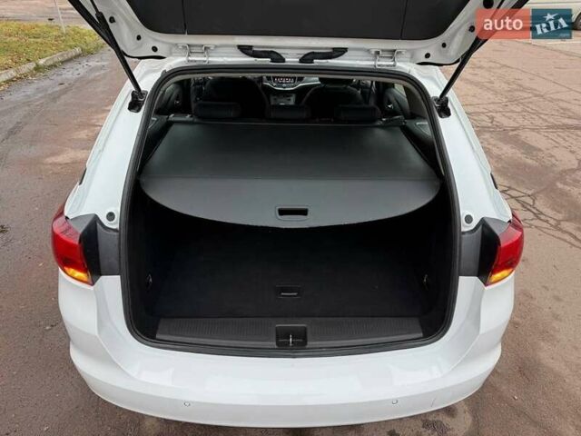 Белый Опель Астра, объемом двигателя 1.6 л и пробегом 248 тыс. км за 9700 $, фото 18 на Automoto.ua