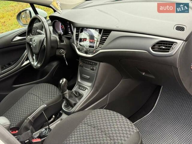 Белый Опель Астра, объемом двигателя 1.6 л и пробегом 248 тыс. км за 9700 $, фото 20 на Automoto.ua