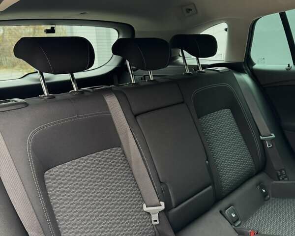 Белый Опель Астра, объемом двигателя 1.6 л и пробегом 223 тыс. км за 11000 $, фото 82 на Automoto.ua