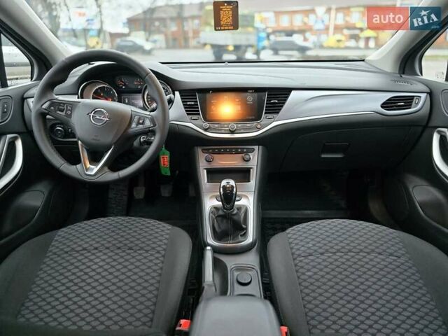 Белый Опель Астра, объемом двигателя 1.6 л и пробегом 132 тыс. км за 11500 $, фото 12 на Automoto.ua