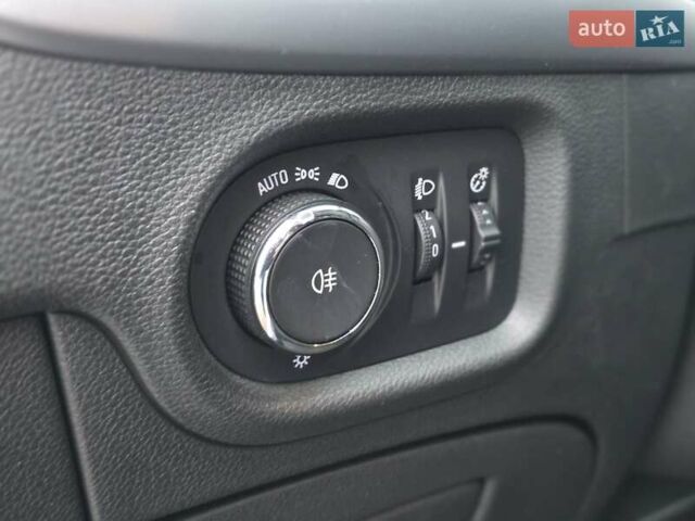 Белый Опель Астра, объемом двигателя 1.6 л и пробегом 132 тыс. км за 11500 $, фото 16 на Automoto.ua