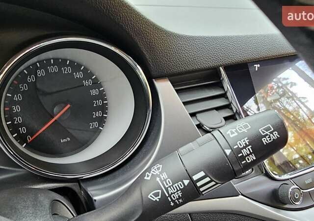 Опель Астра 2018 в Чернигове на Automoto.ua Белый Опель Астра, объемом двигателя 1.6 л и пробегом 248 тыс. км за 8999 $, фото 26 на Automoto.ua