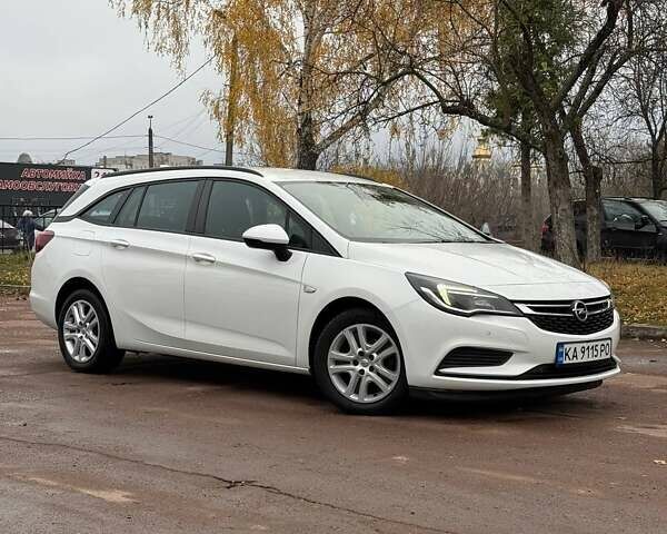 Белый Опель Астра, объемом двигателя 1.6 л и пробегом 248 тыс. км за 9700 $, фото 35 на Automoto.ua