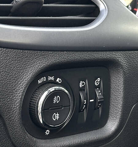 Белый Опель Астра, объемом двигателя 1.6 л и пробегом 205 тыс. км за 12795 $, фото 12 на Automoto.ua