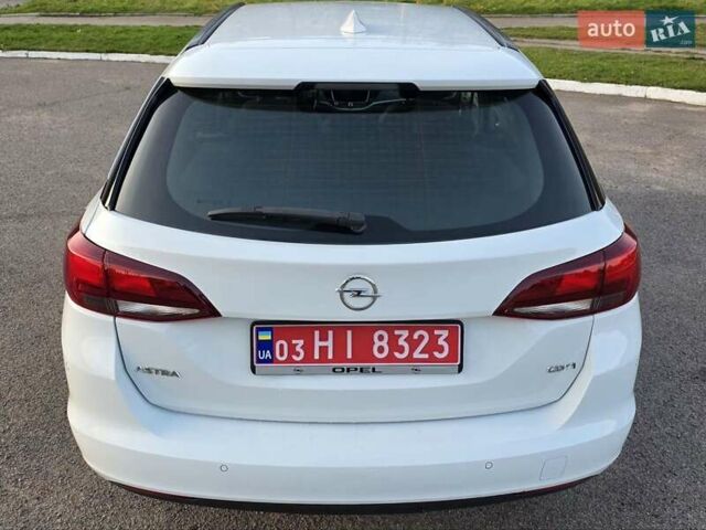 Белый Опель Астра, объемом двигателя 1.6 л и пробегом 178 тыс. км за 9999 $, фото 8 на Automoto.ua