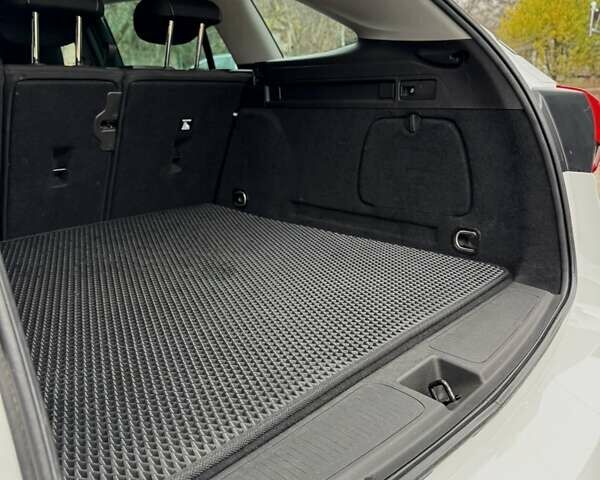 Белый Опель Астра, объемом двигателя 1.6 л и пробегом 223 тыс. км за 11000 $, фото 69 на Automoto.ua