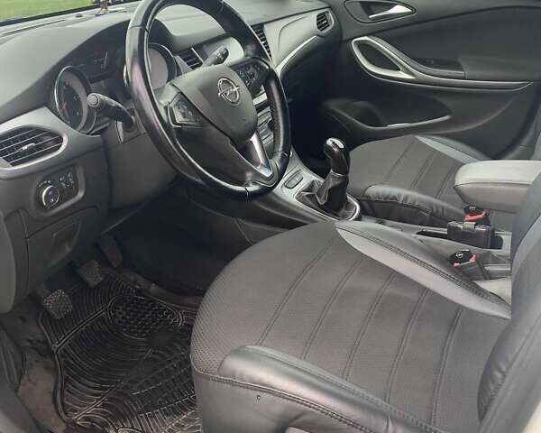 Белый Опель Астра, объемом двигателя 1.6 л и пробегом 159 тыс. км за 12100 $, фото 10 на Automoto.ua
