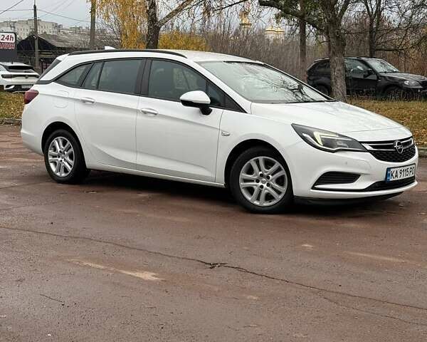 Белый Опель Астра, объемом двигателя 1.6 л и пробегом 248 тыс. км за 9700 $, фото 38 на Automoto.ua