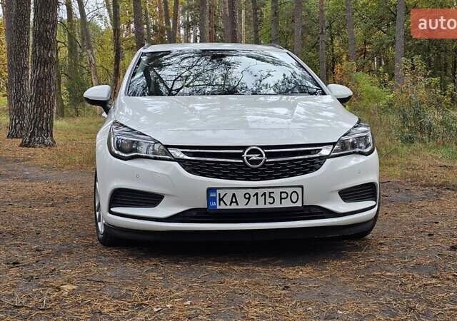 Опель Астра 2018 в Чернигове на Automoto.ua Белый Опель Астра, объемом двигателя 1.6 л и пробегом 248 тыс. км за 8999 $, фото 7 на Automoto.ua