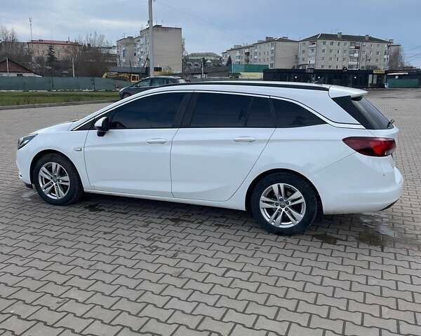 Білий Опель Астра, об'ємом двигуна 1.6 л та пробігом 198 тис. км за 11000 $, фото 5 на Automoto.ua