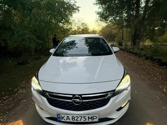 Білий Опель Астра, об'ємом двигуна 1.6 л та пробігом 182 тис. км за 10500 $, фото 1 на Automoto.ua