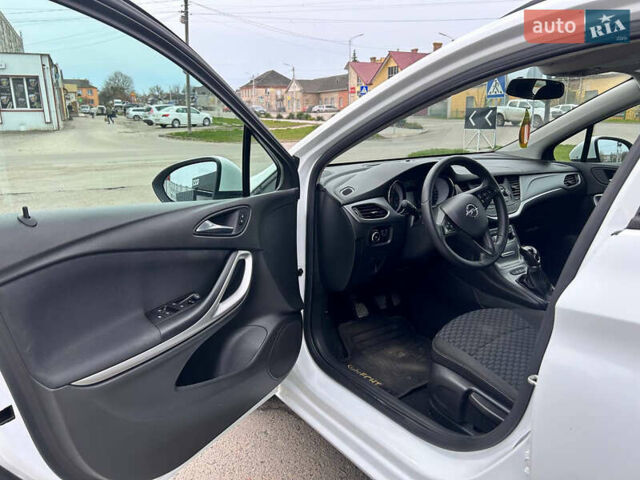 Белый Опель Астра, объемом двигателя 1.6 л и пробегом 195 тыс. км за 9899 $, фото 21 на Automoto.ua