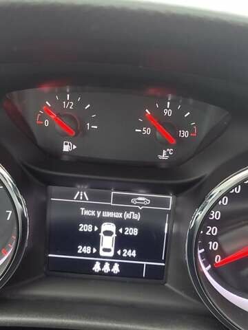 Білий Опель Астра, об'ємом двигуна 1.4 л та пробігом 189 тис. км за 9999 $, фото 14 на Automoto.ua