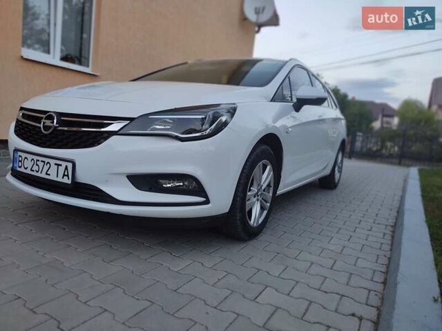 Опель Астра 2019 в Трускавце на Automoto.ua Белый Опель Астра, объемом двигателя 1.6 л и пробегом 215 тыс. км за 11900 $, фото 9 на Automoto.ua