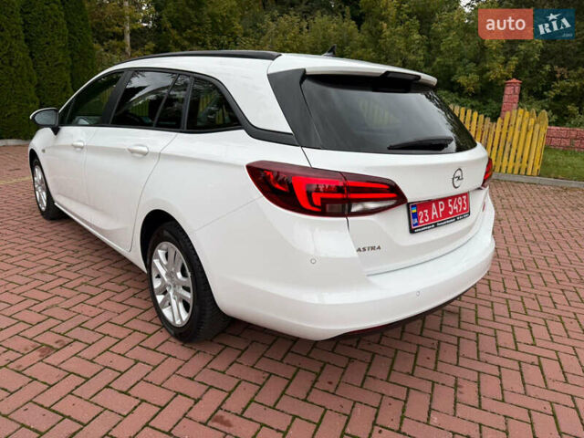 Белый Опель Астра, объемом двигателя 1.6 л и пробегом 152 тыс. км за 11100 $, фото 10 на Automoto.ua