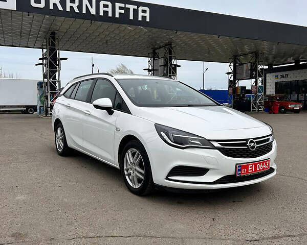 Белый Опель Астра, объемом двигателя 1.6 л и пробегом 190 тыс. км за 10799 $, фото 1 на Automoto.ua