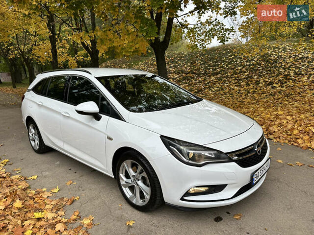 Опель Астра 2019 в Кропивницком (Кировограде) на Automoto.ua Белый Опель Астра, объемом двигателя 1.6 л и пробегом 217 тыс. км за 11500 $, фото 8 на Automoto.ua
