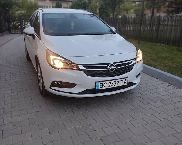 Опель Астра 2019 в Трускавце на Automoto.ua Белый Опель Астра, объемом двигателя 1.6 л и пробегом 215 тыс. км за 11900 $, фото 6 на Automoto.ua