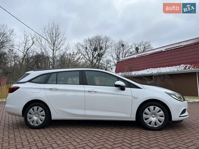 Белый Опель Астра, объемом двигателя 1.6 л и пробегом 129 тыс. км за 10500 $, фото 9 на Automoto.ua