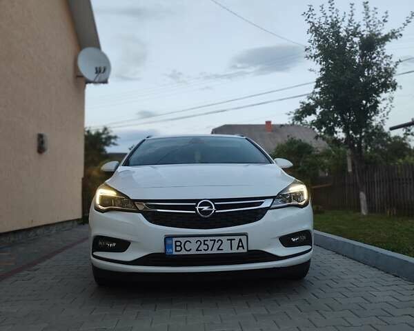 Опель Астра 2019 в Трускавце на Automoto.ua Белый Опель Астра, объемом двигателя 1.6 л и пробегом 215 тыс. км за 11900 $, фото 10 на Automoto.ua