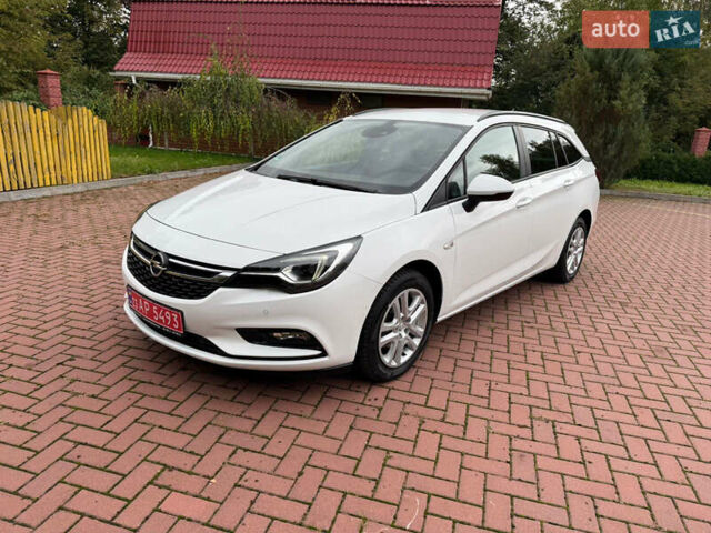Белый Опель Астра, объемом двигателя 1.6 л и пробегом 152 тыс. км за 11100 $, фото 3 на Automoto.ua