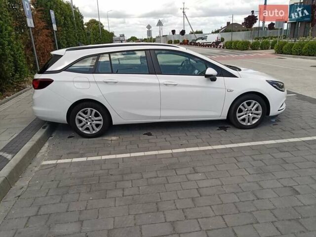 Білий Опель Астра, об'ємом двигуна 1.6 л та пробігом 134 тис. км за 15119 $, фото 5 на Automoto.ua