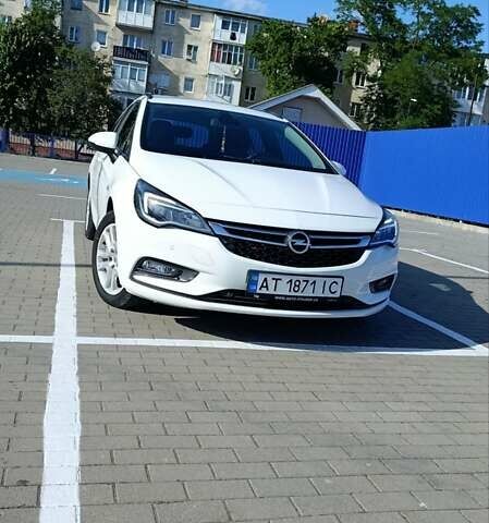 Білий Опель Астра, об'ємом двигуна 1.4 л та пробігом 189 тис. км за 9999 $, фото 2 на Automoto.ua