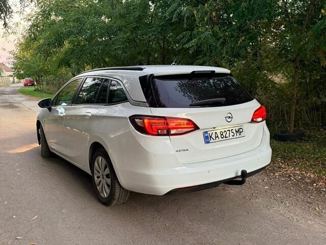 Білий Опель Астра, об'ємом двигуна 1.6 л та пробігом 182 тис. км за 10500 $, фото 3 на Automoto.ua