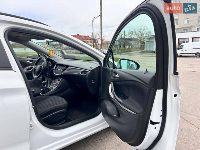 Белый Опель Астра, объемом двигателя 1.6 л и пробегом 195 тыс. км за 9899 $, фото 24 на Automoto.ua