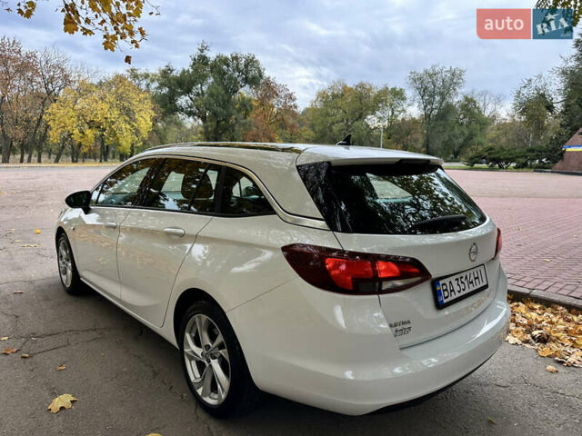 Опель Астра 2019 в Кропивницком (Кировограде) на Automoto.ua Белый Опель Астра, объемом двигателя 1.6 л и пробегом 217 тыс. км за 11500 $, фото 4 на Automoto.ua