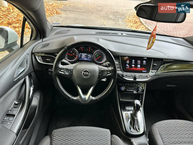 Опель Астра 2019 в Кропивницком (Кировограде) на Automoto.ua Белый Опель Астра, объемом двигателя 1.6 л и пробегом 217 тыс. км за 11500 $, фото 18 на Automoto.ua