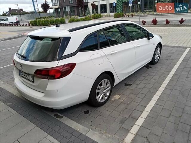 Білий Опель Астра, об'ємом двигуна 1.6 л та пробігом 134 тис. км за 15119 $, фото 4 на Automoto.ua