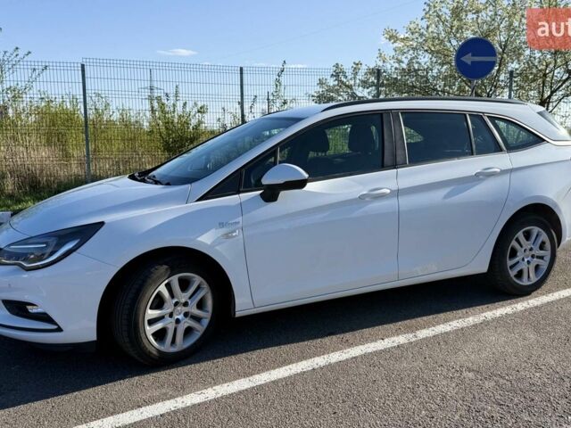 Белый Опель Астра, объемом двигателя 1.6 л и пробегом 250 тыс. км за 11000 $, фото 17 на Automoto.ua
