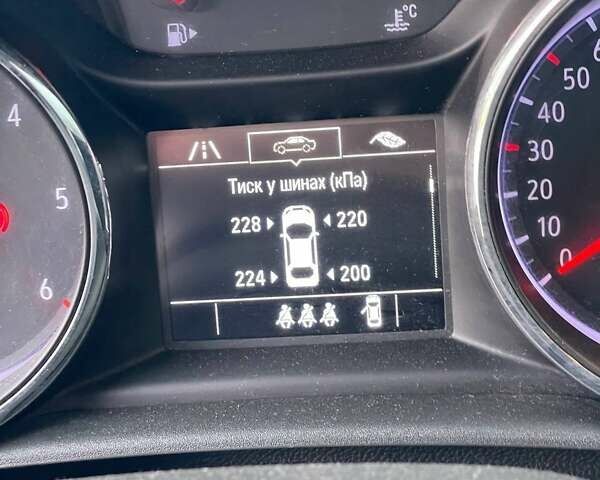 Білий Опель Астра, об'ємом двигуна 1.6 л та пробігом 198 тис. км за 11000 $, фото 12 на Automoto.ua