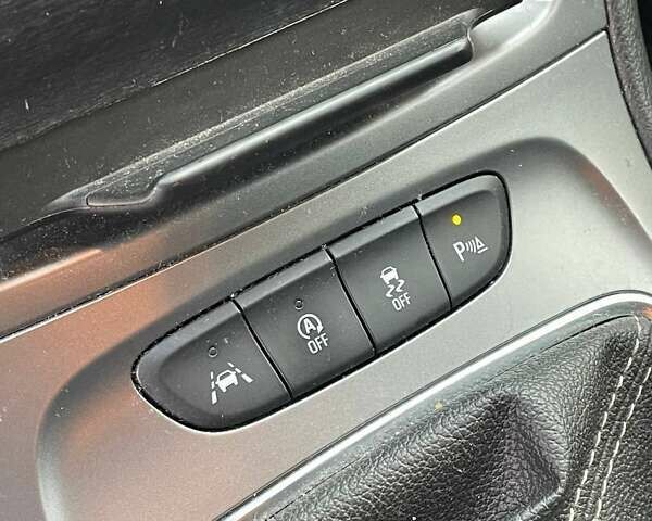 Білий Опель Астра, об'ємом двигуна 1.6 л та пробігом 198 тис. км за 11000 $, фото 11 на Automoto.ua