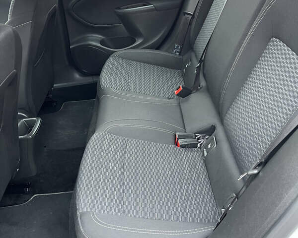 Белый Опель Астра, объемом двигателя 1.6 л и пробегом 129 тыс. км за 10500 $, фото 27 на Automoto.ua