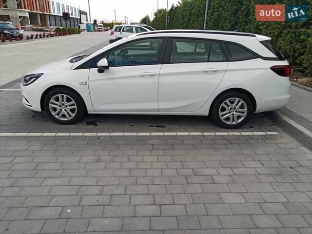 Білий Опель Астра, об'ємом двигуна 1.6 л та пробігом 134 тис. км за 15119 $, фото 2 на Automoto.ua