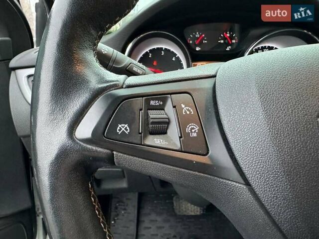 Белый Опель Астра, объемом двигателя 1.5 л и пробегом 130 тыс. км за 12990 $, фото 16 на Automoto.ua