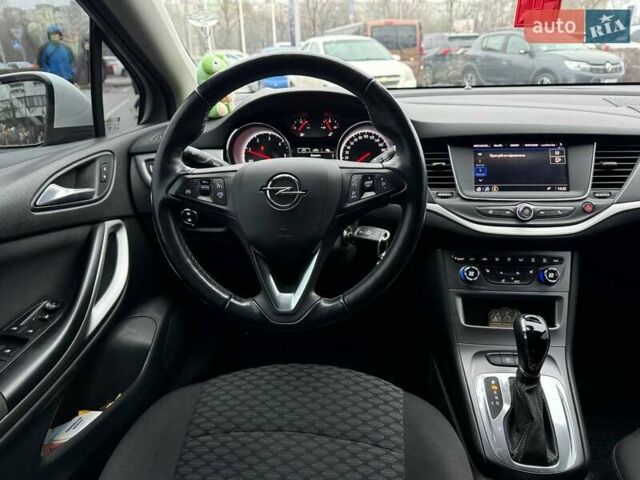 Белый Опель Астра, объемом двигателя 1.5 л и пробегом 130 тыс. км за 12990 $, фото 12 на Automoto.ua