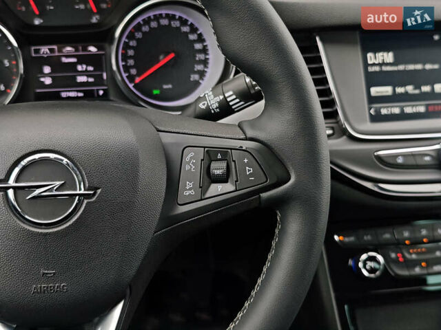 Белый Опель Астра, объемом двигателя 1.5 л и пробегом 127 тыс. км за 14799 $, фото 27 на Automoto.ua