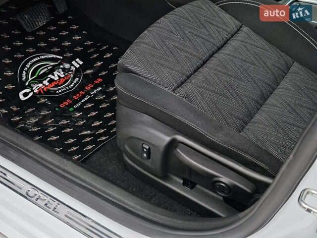 Белый Опель Астра, объемом двигателя 1.5 л и пробегом 127 тыс. км за 14799 $, фото 23 на Automoto.ua