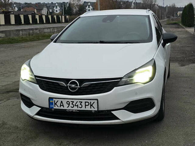 Белый Опель Астра, объемом двигателя 1.5 л и пробегом 207 тыс. км за 13800 $, фото 17 на Automoto.ua