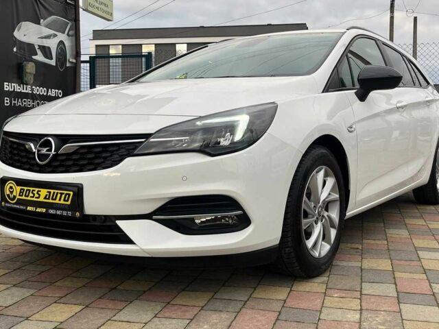 Белый Опель Астра, объемом двигателя 1.5 л и пробегом 115 тыс. км за 14600 $, фото 2 на Automoto.ua