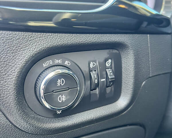 Білий Опель Астра, об'ємом двигуна 1.5 л та пробігом 210 тис. км за 13700 $, фото 22 на Automoto.ua