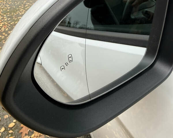 Белый Опель Астра, объемом двигателя 1.5 л и пробегом 196 тыс. км за 12400 $, фото 17 на Automoto.ua