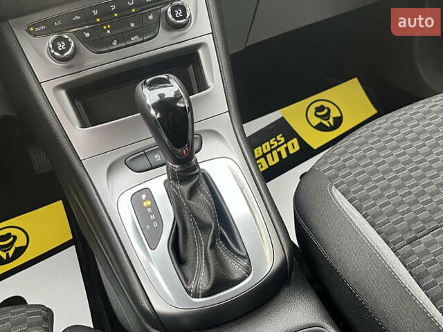 Белый Опель Астра, объемом двигателя 1.5 л и пробегом 115 тыс. км за 14600 $, фото 18 на Automoto.ua