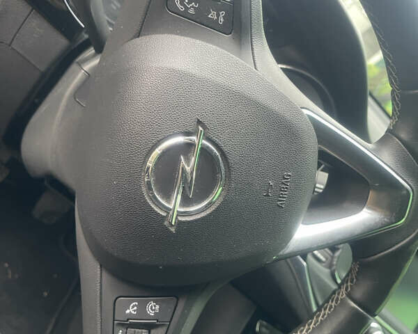 Белый Опель Астра, объемом двигателя 1.5 л и пробегом 140 тыс. км за 14200 $, фото 9 на Automoto.ua