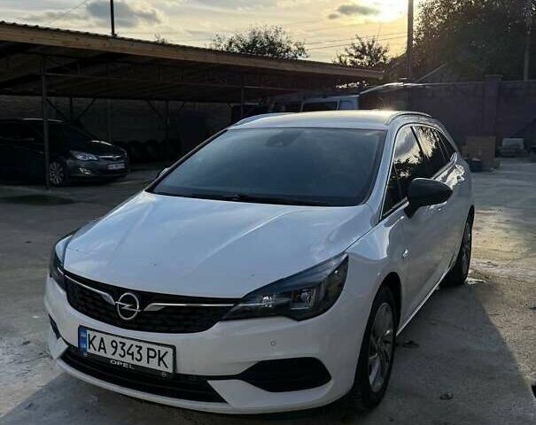 Белый Опель Астра, объемом двигателя 1.5 л и пробегом 207 тыс. км за 13800 $, фото 6 на Automoto.ua